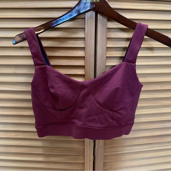 ETHOS Sports Bra size medium - Picture 1 of 5